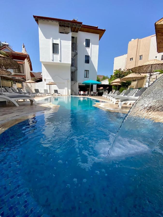 Eda Hotel 伊丘美勒 外观 照片