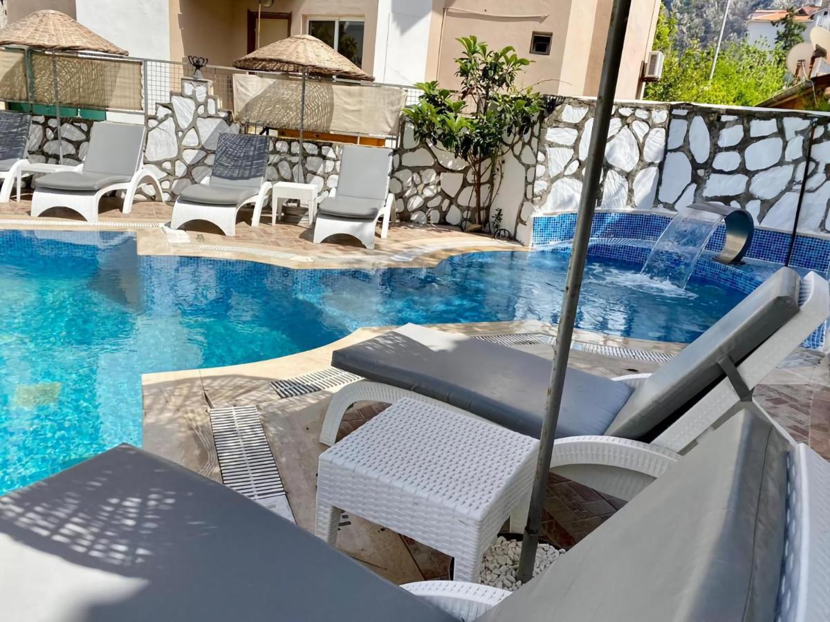 Eda Hotel 伊丘美勒 外观 照片