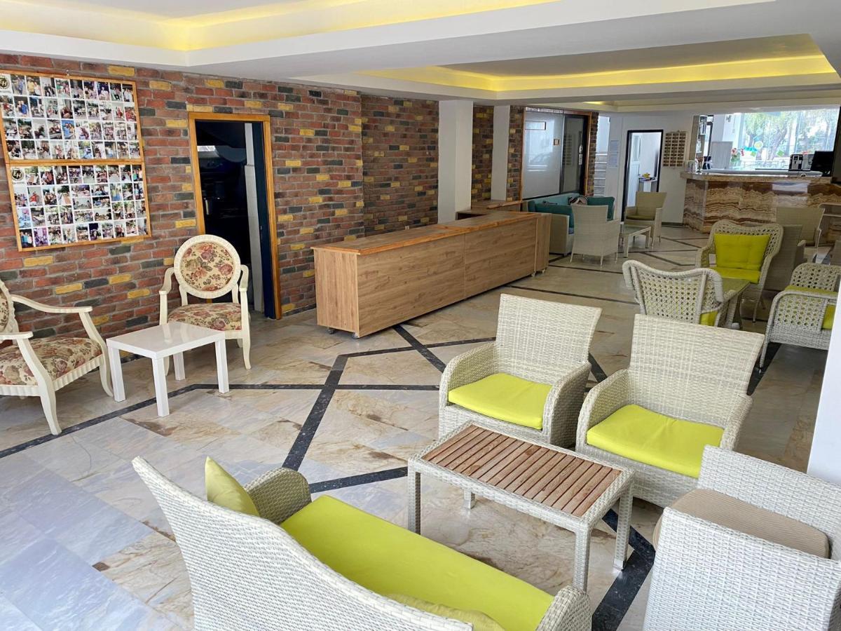 Eda Hotel 伊丘美勒 外观 照片