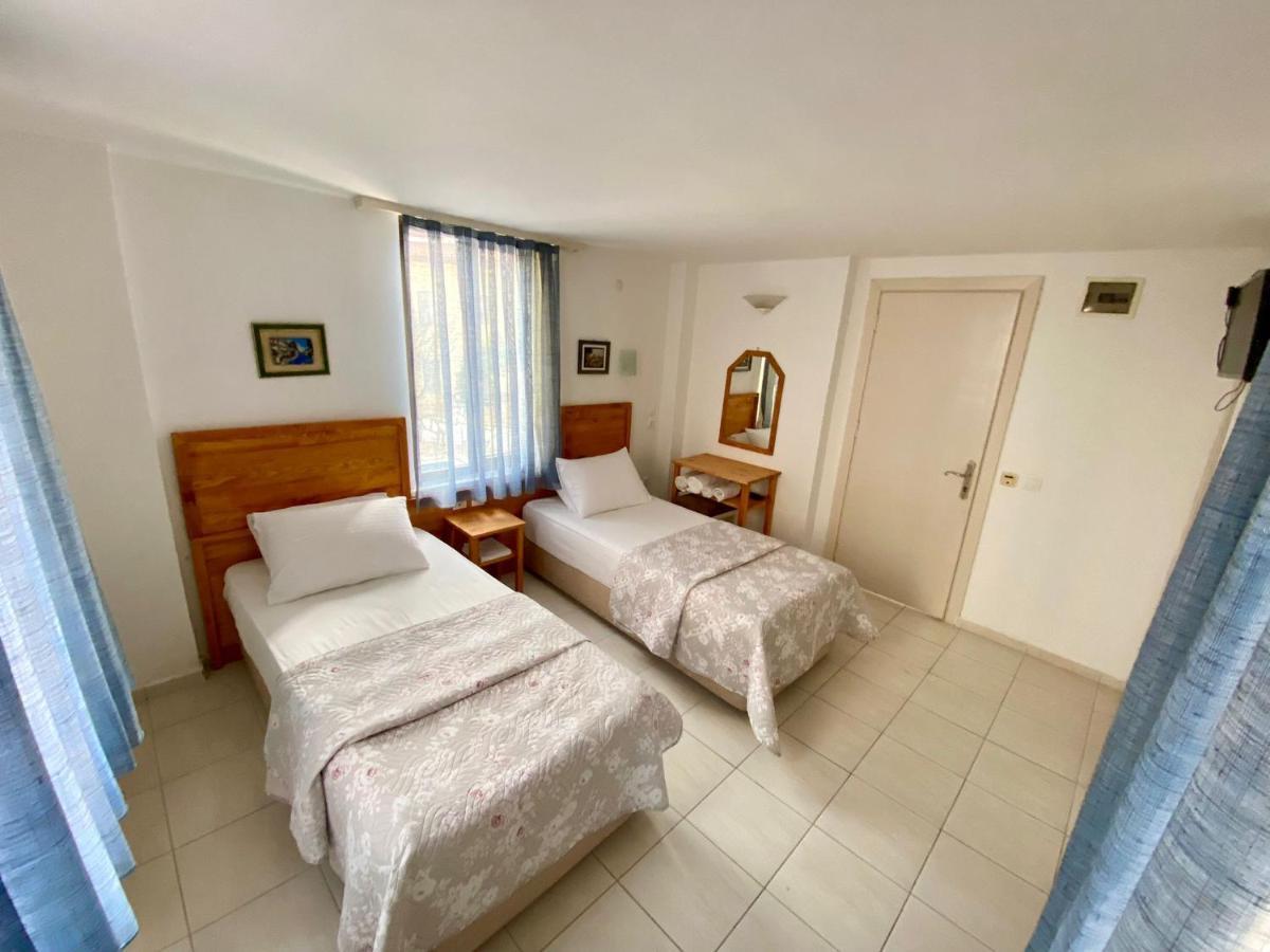 Eda Hotel 伊丘美勒 外观 照片