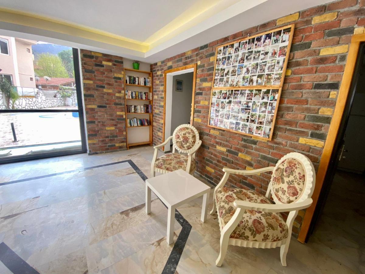 Eda Hotel 伊丘美勒 外观 照片